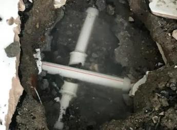 甘孜阳台漏水维修公司为您分享楼上楼下漏水怎么处理